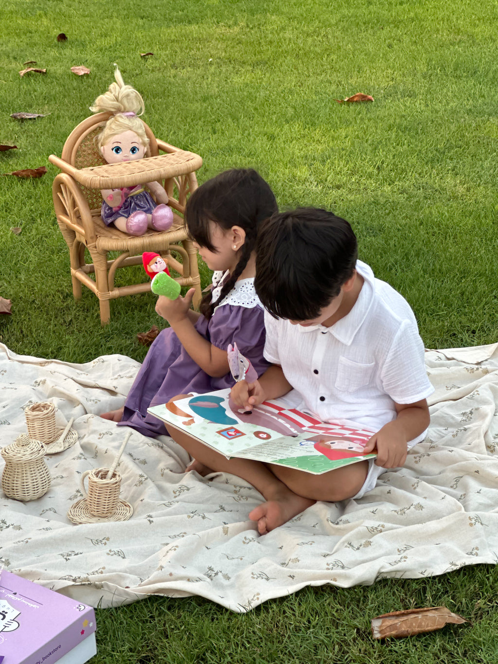 قصة مع دمى الأصابع - ليلى ذات الرداء الأحمر