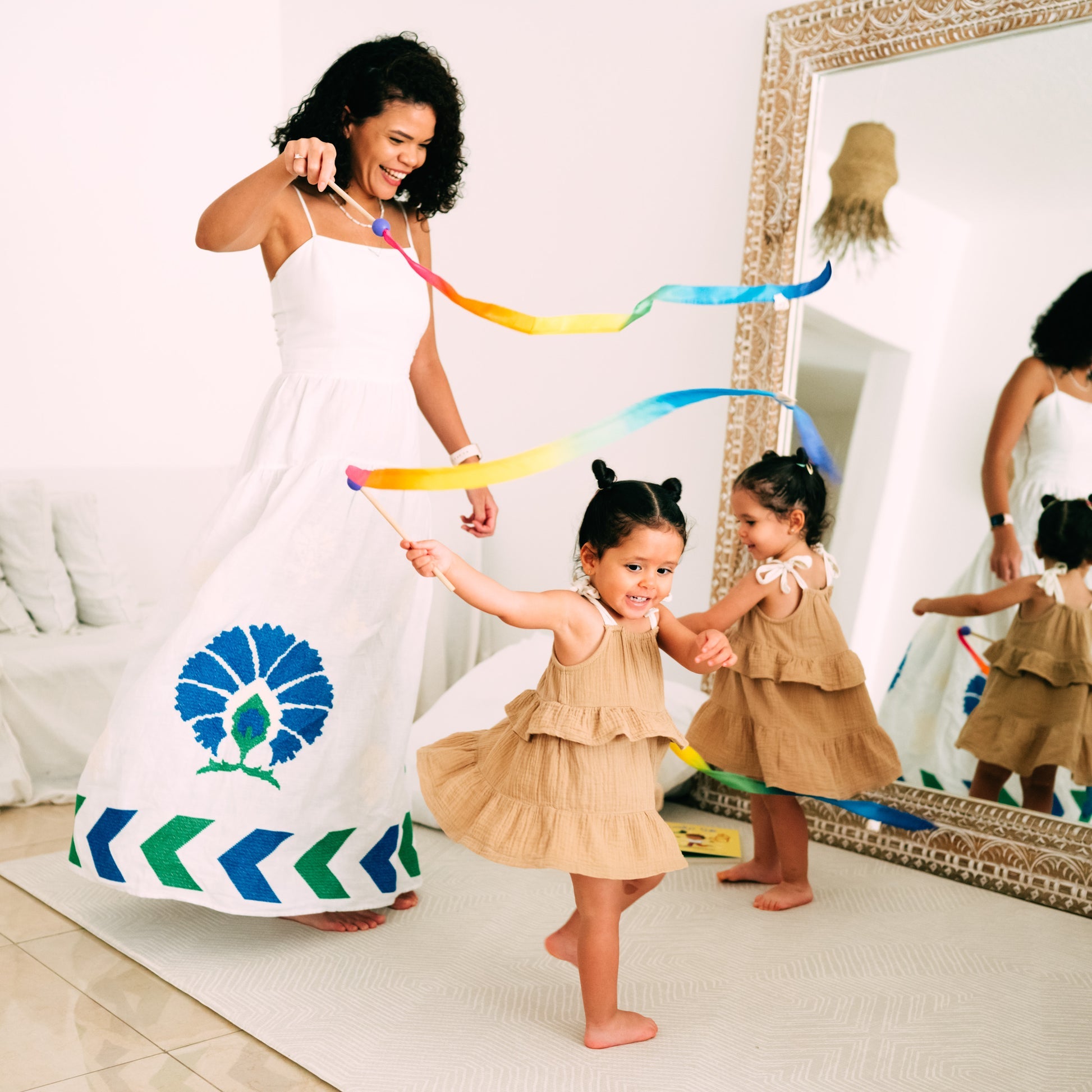 شريط الرقص من الحرير