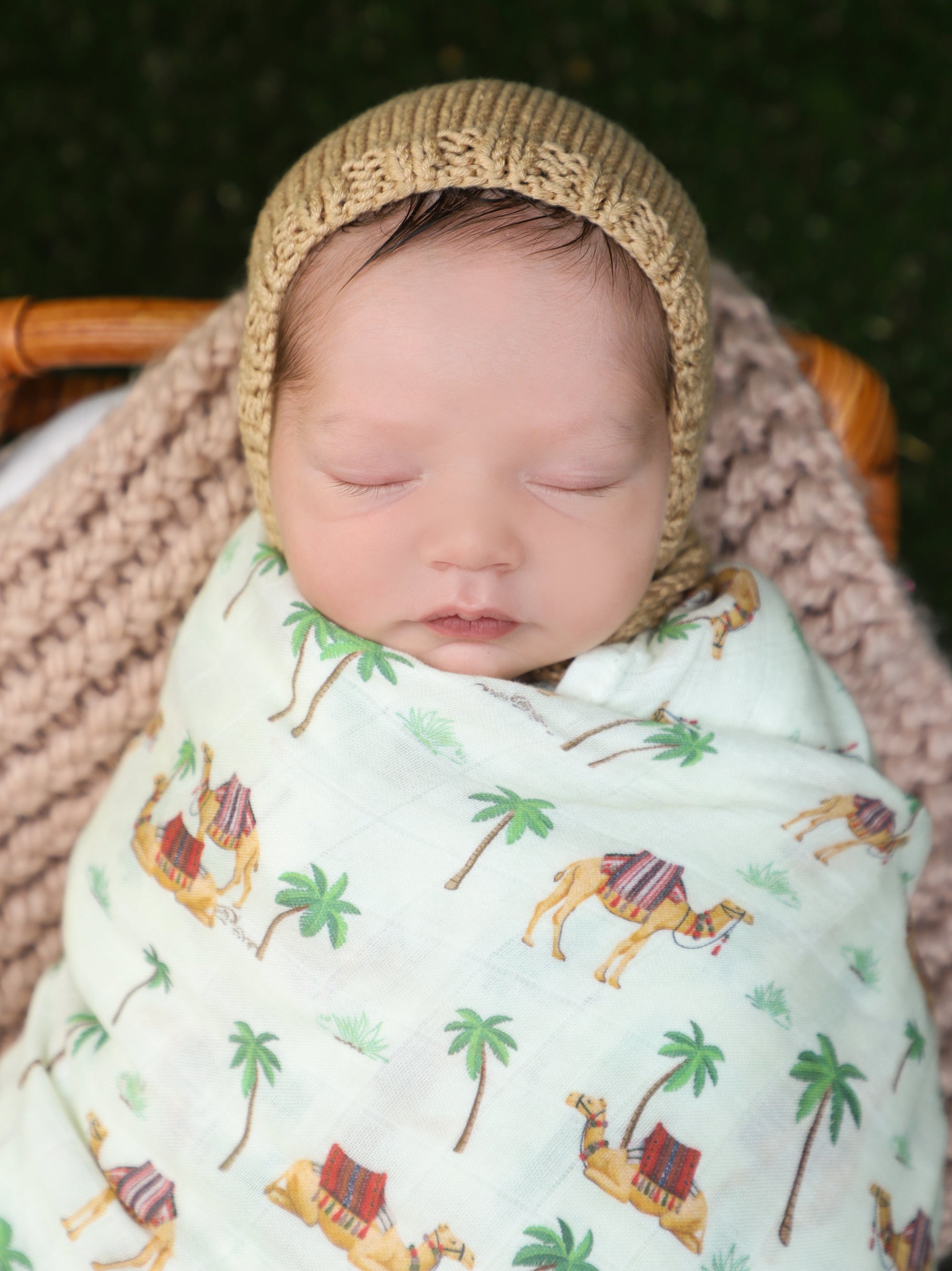 Sahra Snuggles Swaddle